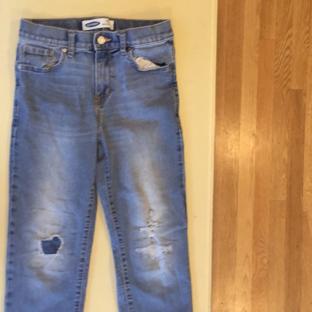Old navy ripped karate slim built in flex jeans.